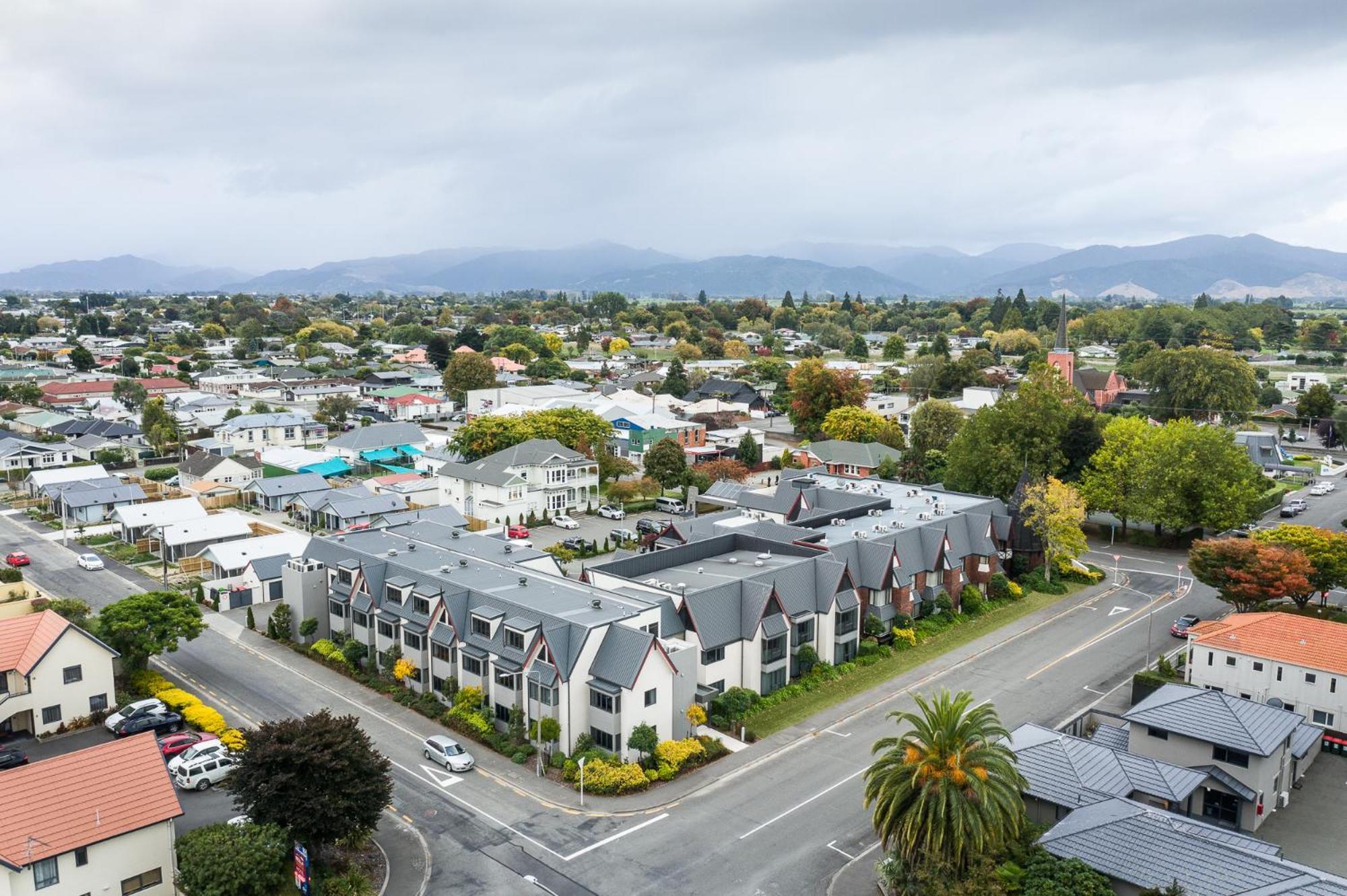 Carnmore Chateau Marlborough Blenheim Exterior photo Aerial view of the suburb of Fendalton